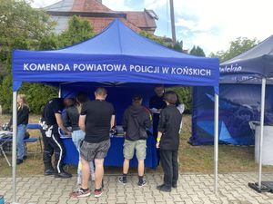 Piknik rodzinny z koneckimi policjantami