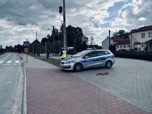 Droga do szkoły musi być bezpieczna! – policjanci sprawdzają oznakowanie przy placówkach oświatowych