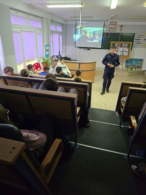 Spotkanie profilaktyczne z uczniami