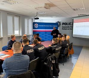 Spotkanie policjantów z kuratorami sądowymi