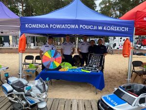 „Bezpieczne Wakacje w Sielpi” - z koneckimi policjantami