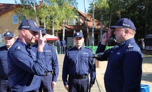 Podziękowania dla policyjnych wodniaków od komendanta